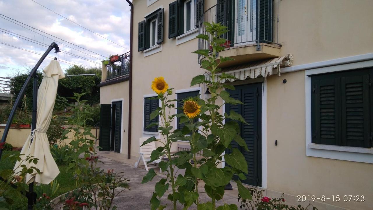 Alle Rose Barcolane Triëst Buitenkant foto